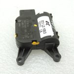 VW Tiguan 5N Apsildes centrālās lūkas V425 3C0907511A