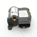 VW Tiguan 5N sildītāja pults temperatūras kontrole kreisā V158 3C1907511A