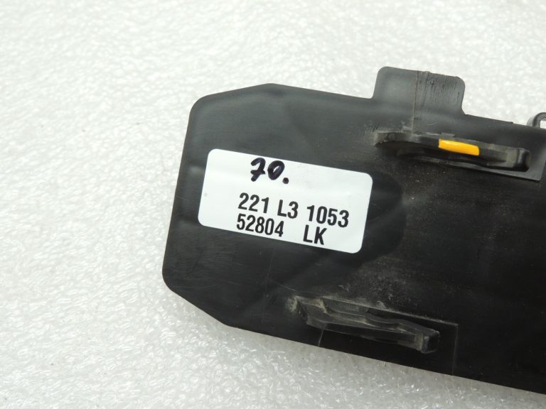 VW Tiguan 5N Salona gaisa filtra vāciņš 3C0819422