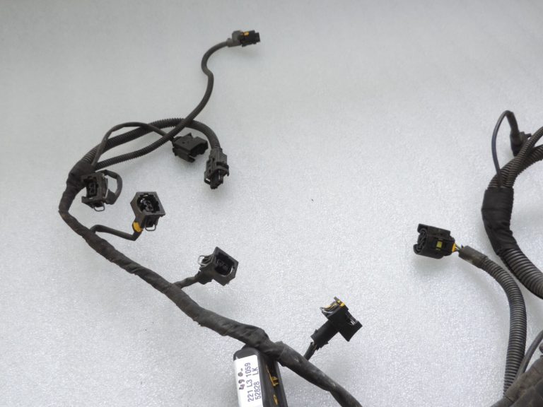 Mercedes Benz Vaneo W414 1.9i benzīna motora elektroinstalācijas instalācija A1661500033