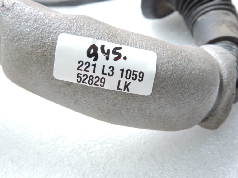 Mercedes Benz Vaneo W414 1.9i akumulatora spaile akumulatora vadu instalācija A4145400130