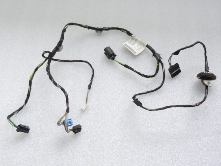 Mercedes A-klases W169 W245 durvju vadu instalācija priekšējā kreisā A1695400905