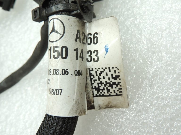 Mercedes W169 W245 266.920 M266 Dzinēja elektroinstalācijas instalācija A2661501433