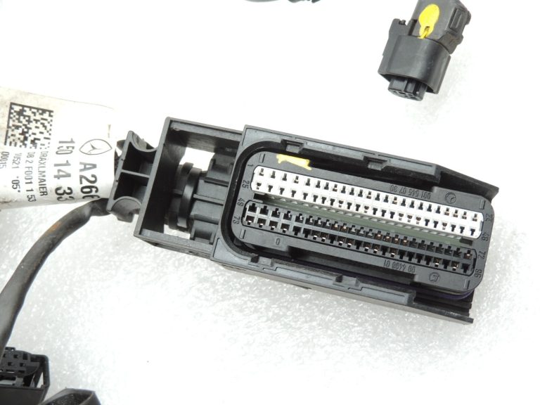 Mercedes W169 W245 266.920 M266 Dzinēja elektroinstalācijas instalācija A2661501433