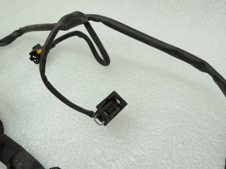 Mercedes W169 W245 266.920 M266 Dzinēja elektroinstalācijas instalācija A2661501433