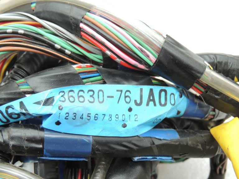 Suzuki Jimny III SN virsbūves grīdas elektroinstalācijas 3663076JA0