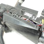 Isuzu Trooper 3 3.0TD 4JX1 motora nodalījuma elektroinstalācijas instalācijas drošinātāju kārba 8973034170