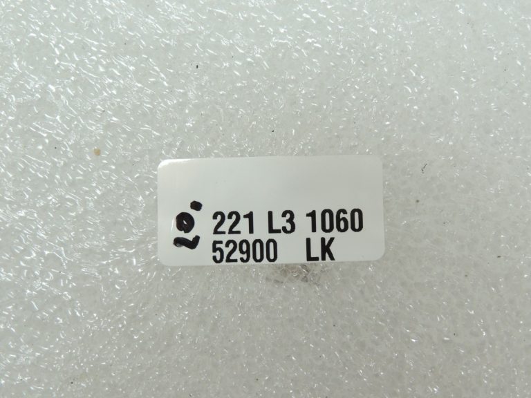 Lexus IS200 I E1 Aizmugurējais salona kombinētais aizmugurējais lukturis 8158553020