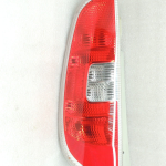 Skoda Roomster 5J aizmugurējais kreisais aizmugurējais lukturis 5J7945111 Aizmugurējais kreisais lukturis