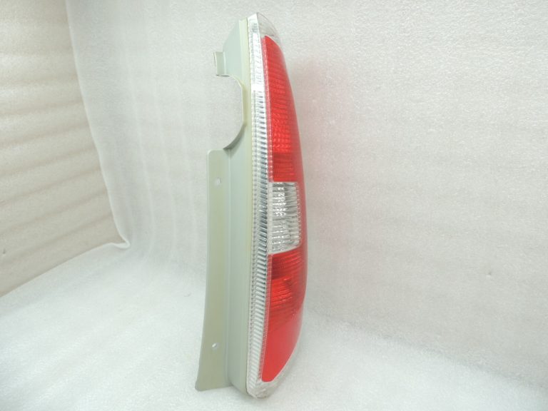 Skoda Roomster 5J Aizmugurējais labais aizmugurējais lukturis 5J7945112