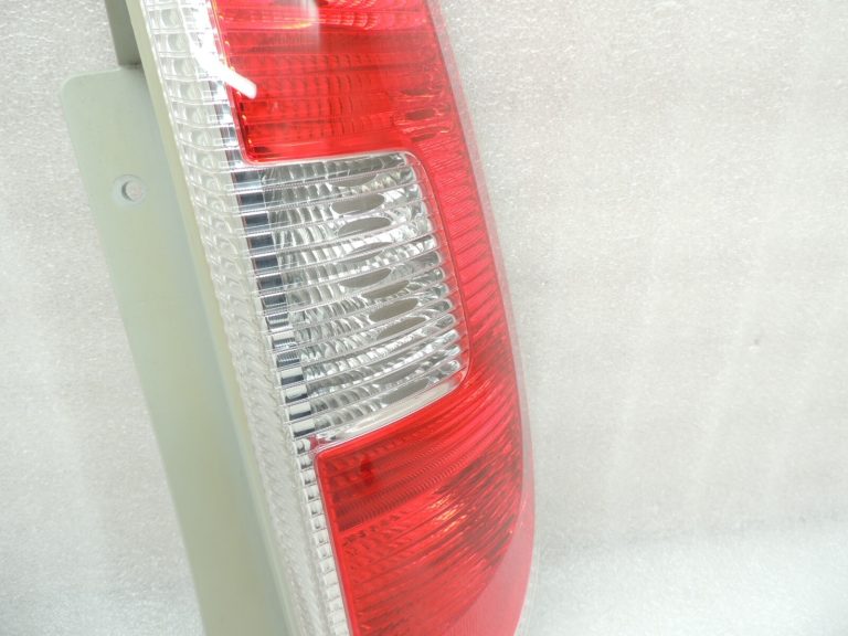 Skoda Roomster 5J Aizmugurējais labais aizmugurējais lukturis 5J7945112