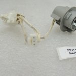 Toyota Avensis T27 Sedans Aizmugurējā luktura turētājs aizmugurējais ārējais 81555-05270