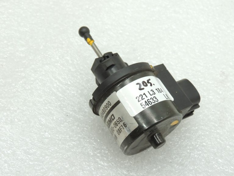 Mazda 3 BK ksenona lukturu servomotors LWR 8651000650