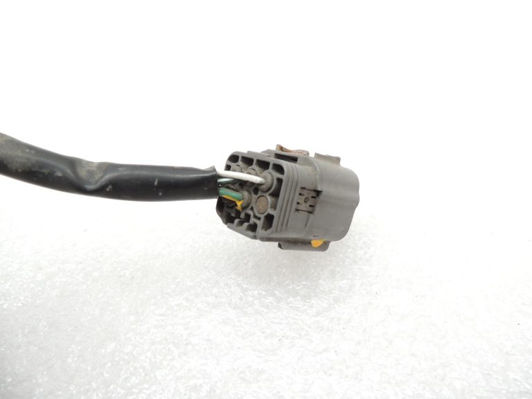 Mazda 5 CR Halogēna lukturu vadu instalācija HB3 kontaktdakša C29151064