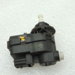 Oriģinālais Renault Espace IV halogēna priekšējo lukturu servomotors LWR 8200402521