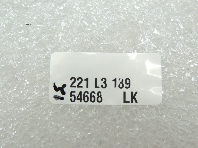 Ford Focus II 2004-2008 Priekšējo lukturu indikatora spuldzes turētājs 2S6A13K370AA