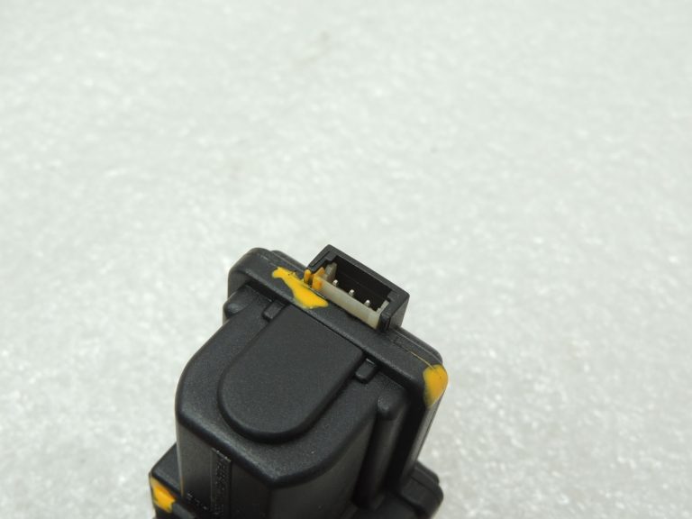 Ford Focus II 2004-2008 Halogēna priekšējo lukturu servomotors LWR 4M5113K198AA
