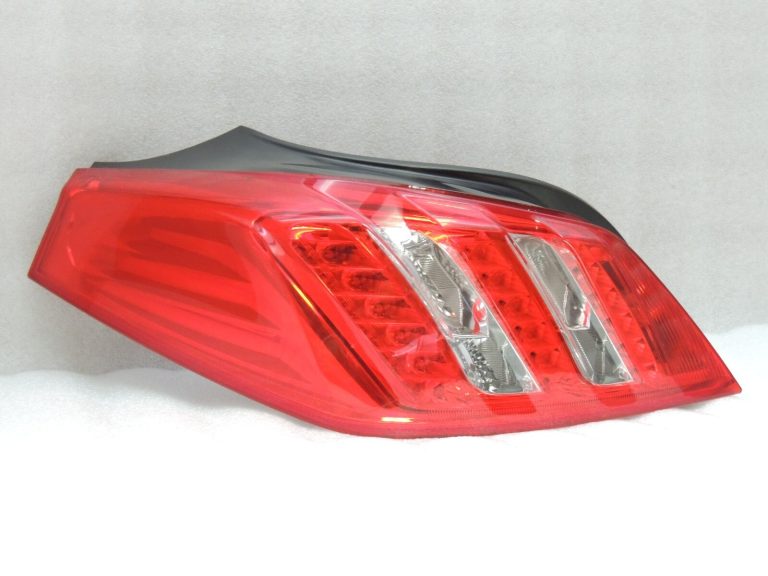 Peugeot 508 I Notchback LED aizmugurējais lukturis kreisajā pusē 9686293780 Aizmugurējais lukturis 6350LLL