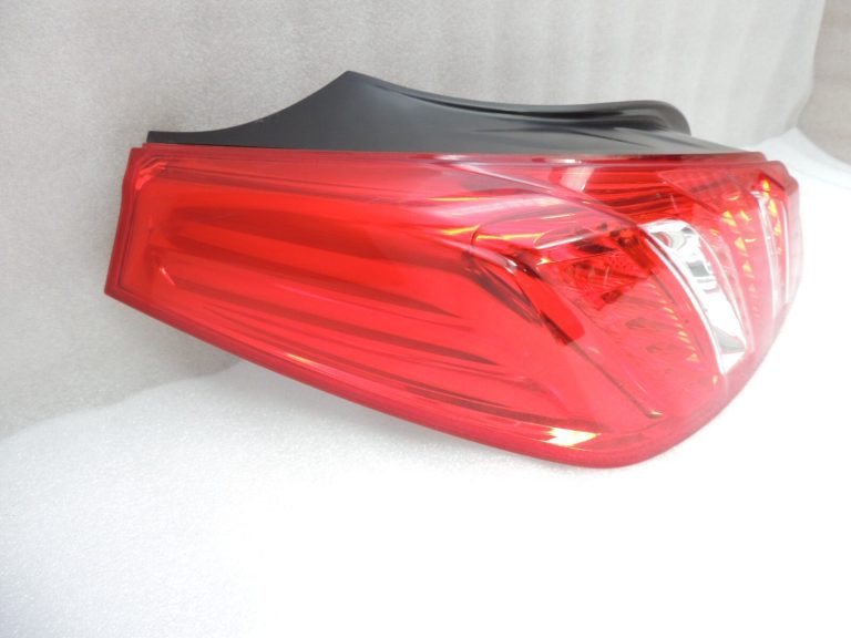 Peugeot 508 I Notchback LED aizmugurējais lukturis kreisajā pusē 9686293780 Aizmugurējais lukturis 6350LLL