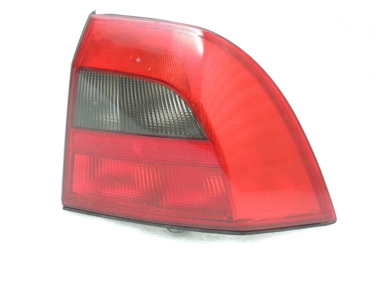 Opel Vectra B Sedans Yorka aizmugurējais labais aizmugurējais lukturis 9119528