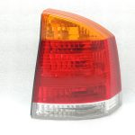 Opel Vectra C sedans aizmugurējais labais aizmugurējais lukturis 93174904