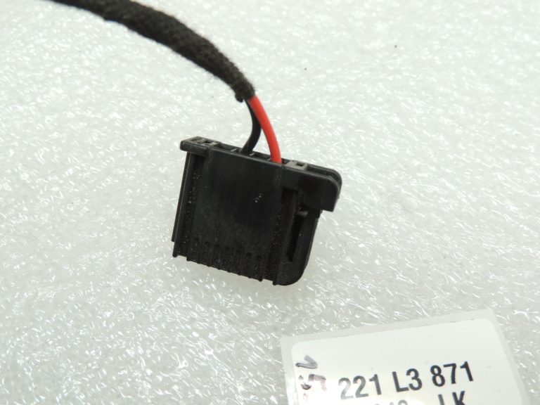 Opel Zafira C Aizmugurējās aizmugurējās aizmugurējās aizmugurējās gaismas spuldzes turētājs 13386608