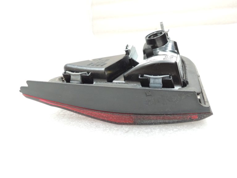 Opel Zafira C aizmugurējais aizmugurējais lukturis aizmugurējā labajā pusē 13288831