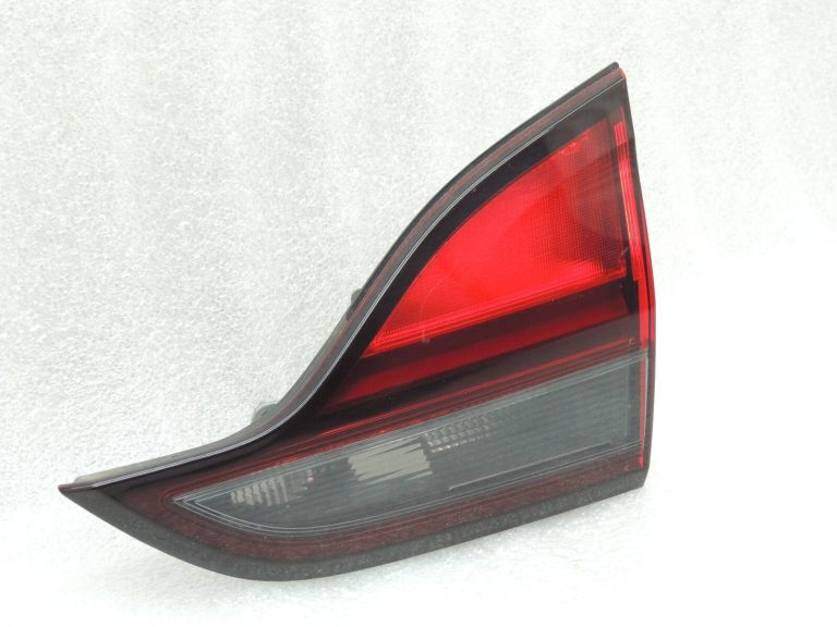Opel Zafira C aizmugurējais aizmugurējais lukturis aizmugurējā labajā pusē 13288831