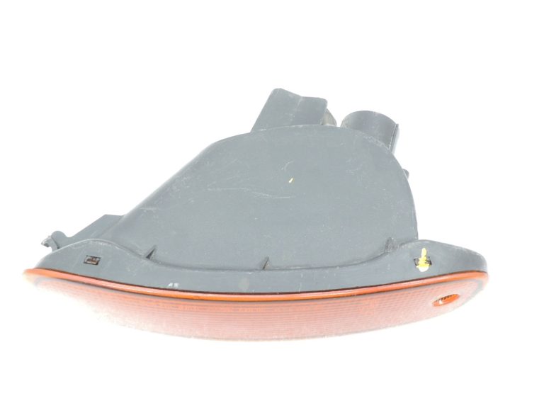 Toyota Celica T200 1993-1995 Priekšējā labā indikatora gaisma 8151120730