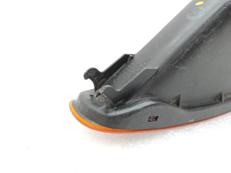 Toyota Celica T200 1993-1995 Priekšējā labā indikatora gaisma 8151120730