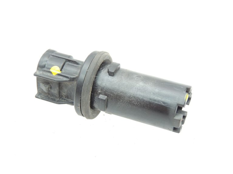 Toyota Corolla Verso II R10 priekšējo lukturu stāvgaismas spuldzes turētājs 8113822680