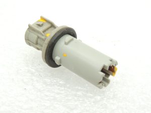 Toyota Yaris Verso P2 priekšējo lukturu stāvgaismas spuldzes turētājs 8113852060