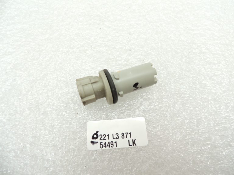 Toyota Yaris Verso P2 priekšējo lukturu stāvgaismas spuldzes turētājs 8113852060