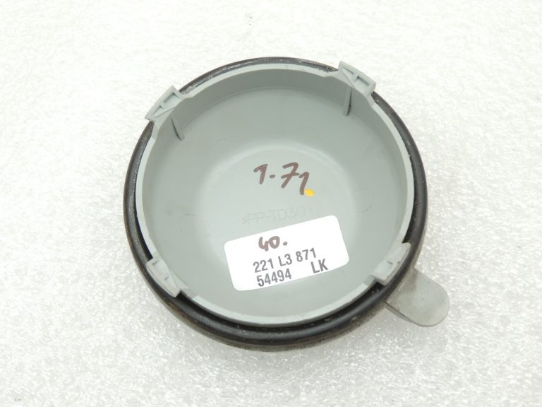 Toyota Avensis T27 2008-2011 Halogēna priekšējo lukturu vāciņš 8113505320