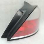 Opel Astra H 5 durvju hečbeks Aizmugurējais lukturis Labais 93178772