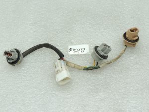 Subaru Forester III SH Aizmugurējā luktura turētājs labajā pusē 84931SC040