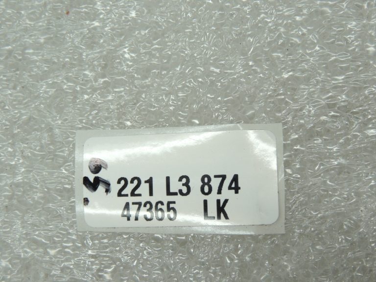 Subaru Forester III SH Aizmugurējā luktura turētājs labajā pusē 84931SC040
