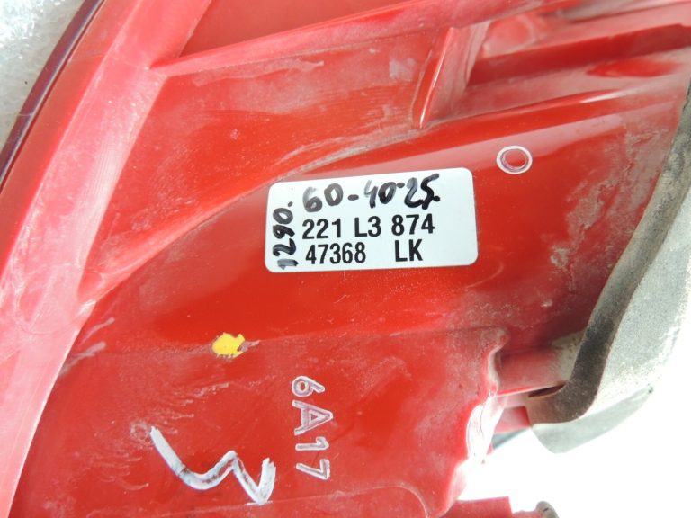 Opel Mokka aizmugurējais labais aizmugurējais lukturis 42435942 Aizmugurējais labais aizmugurējais lukturis