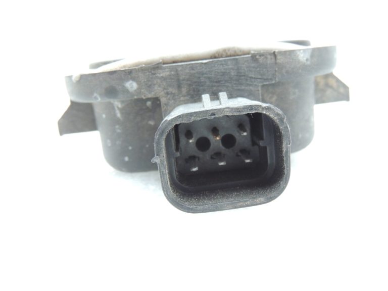 Opel Sintra aizmugurējā labā aizmugurējā luktura spuldzes turētājs spuldzes turētājs 12533716