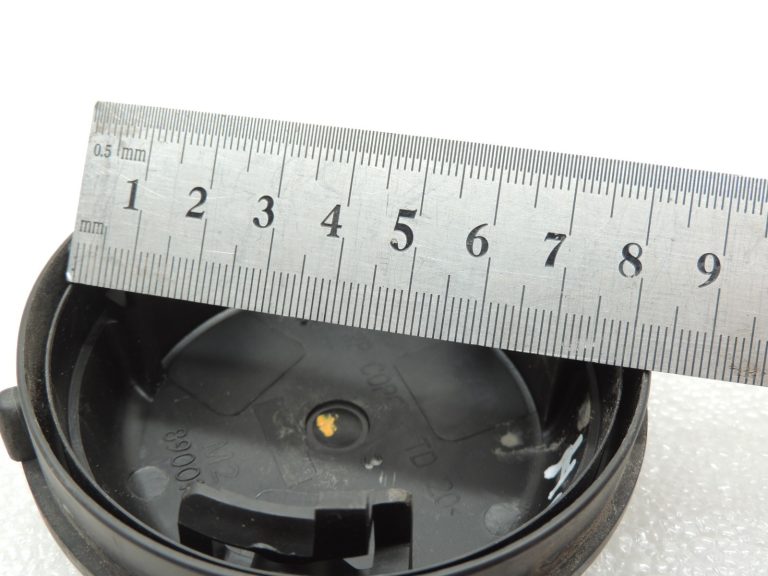 Saab 9-5 2002-2005 Halogēna priekšējo tuvās gaismas lukturu vāciņš 5402383