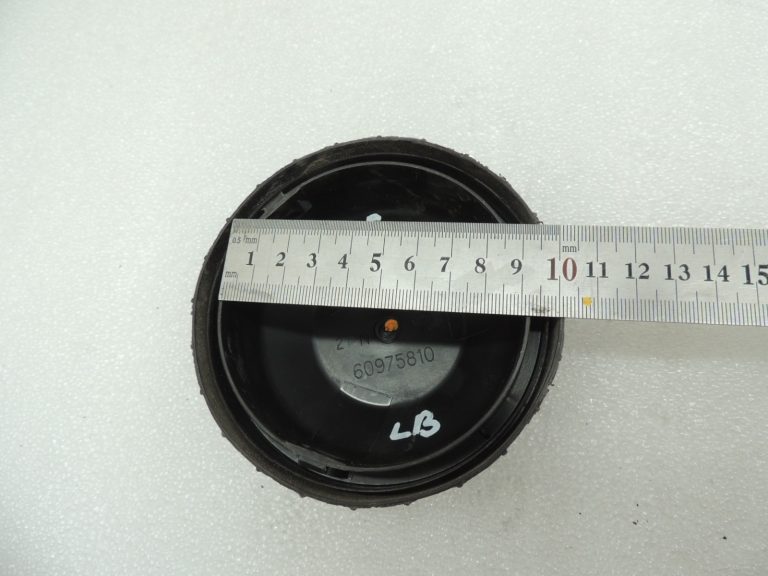Saab 9-5 1998-2001 Halogēna priekšējo tuvās gaismas lukturu vāciņš 4468153