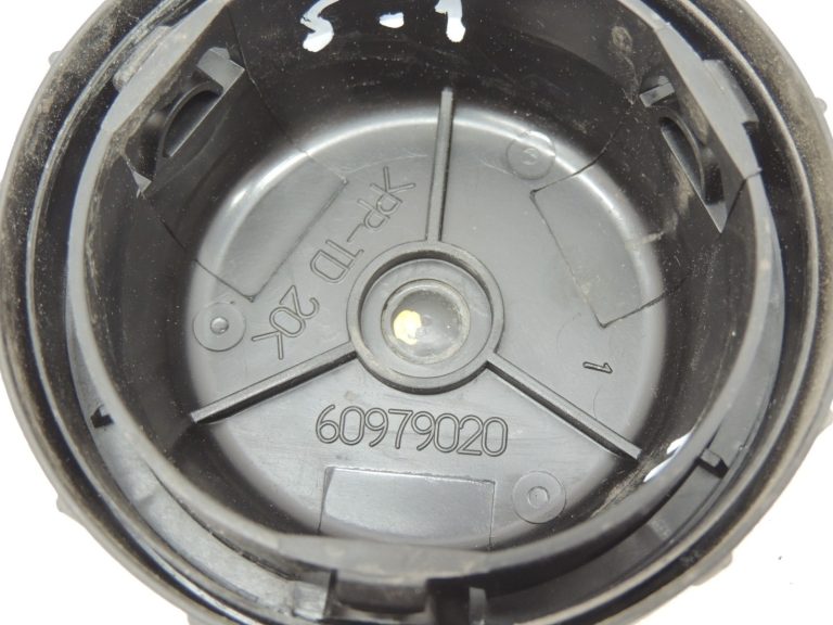Saab 9-5 1998-2001 Halogēna lukturu tālās gaismas vāka vāciņš 4787602