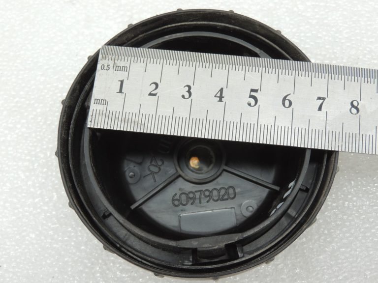 Saab 9-5 1998-2001 Halogēna lukturu tālās gaismas vāka vāciņš 4787602