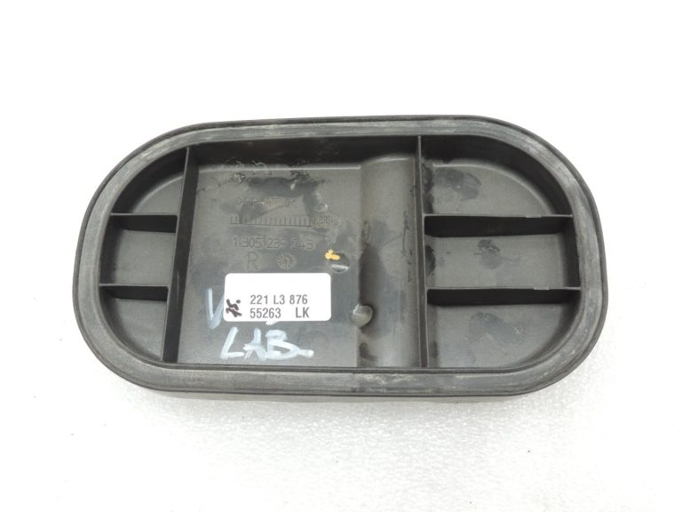 Volvo S40 II V50 C30 Priekšējo lukturu vāciņš Labais 31294542