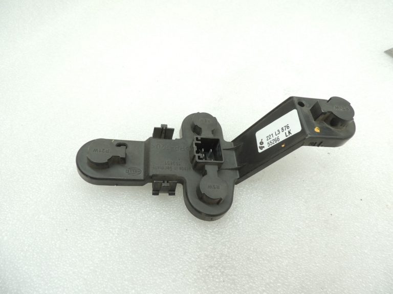 Volvo S60 aizmugurējā apgaismojuma spuldzes turētājs spuldzes turētājs 30655371