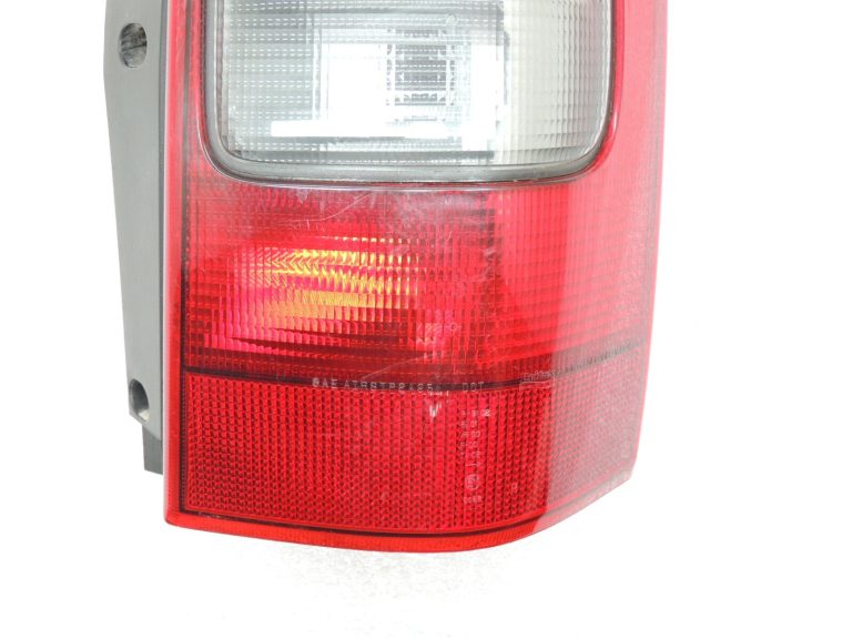 Opel Sintra aizmugurējais labais aizmugurējais lukturis Aizmugurējais lukturis 10353278 Aizmugurējais lukturis
