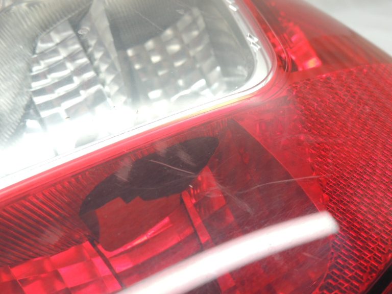 Opel Corsa D 5 durvju hečbeks aizmugurējais labais aizmugurējais lukturis 93190950