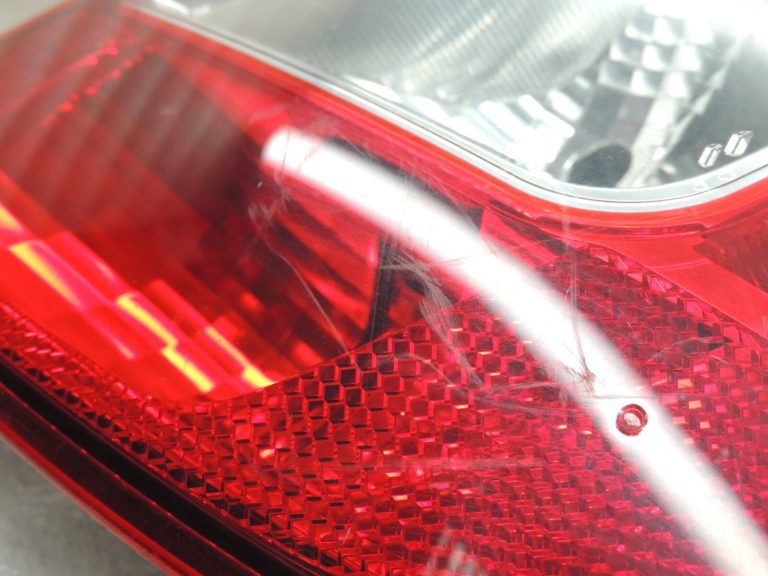 Opel Corsa D 5 durvju hečbeks aizmugurējais labais aizmugurējais lukturis 93190950