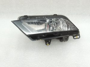 Seat Leon III 5F priekšējais kreisais miglas lukturis 6J9941701A Priekšējais kreisais miglas lukturis