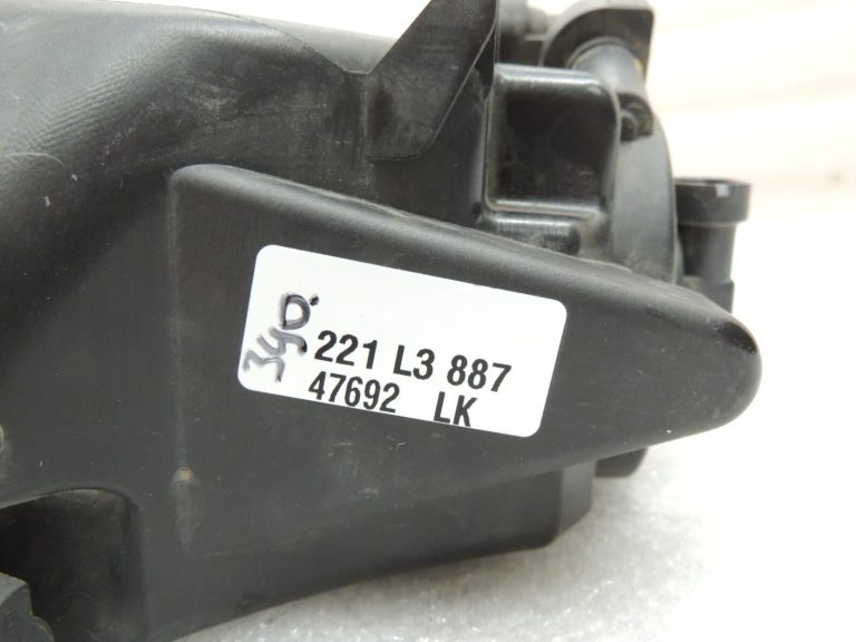Seat Leon III 5F priekšējais kreisais miglas lukturis 6J9941701A Priekšējais kreisais miglas lukturis